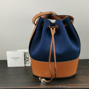 Loewe Small Balloon bag in canvas and calfskin Bucket Bag Shoulderbag Brown and Navy 1099