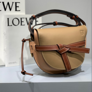 Loewe Small Gate bag in soft grained calfskin Shoulderbag 56T20 Cameo Beige/Gray/Brown