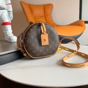Louis Vuitton Boite Chapeau Souple In Monogram Canvas LV Handbags Round bag Shoulderbag M52294