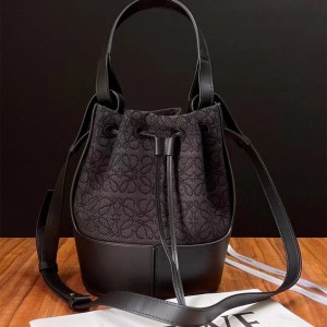 Loewe Small Balloon bag in Anagram jacquard and calfskin Shoulderbag 18cm 209A A710C31X41 Black