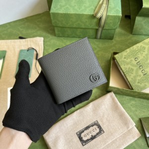 GG Wallet Men's Wallet GG Marmont card case wallet small wallet bi-fold wallet in grey leather 428726