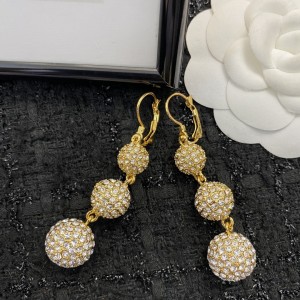 Fashion Jewelry  Accessories Earrings Gold E3032