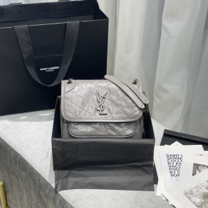 YSL Niki Baby In Crinkled Vintage Leather Chain bag Monogram Bag 22cm 633151 6331600 grey