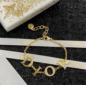 Fashion Jewelry Accessories Dior Bracelet Gold Bracelet H1368
