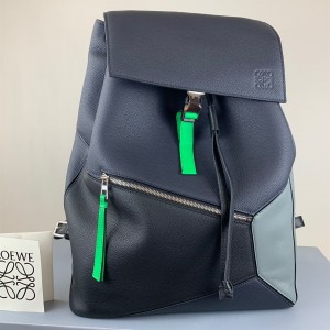 Loewe Puzzle Backpack in soft grained calfskin Shoulderbag 324 dark blue
