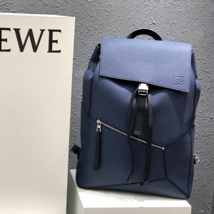 Loewe Puzzle Backpack in soft grained calfskin Shoulderbag 324 Blue