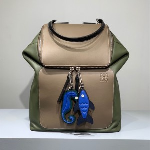 Loewe Goya backpack in natural calfskin Shoulderbag 34x38cm 325 Green