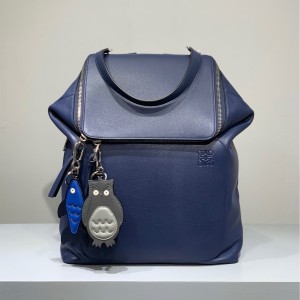 Loewe Goya backpack in natural calfskin Shoulderbag 34x38cm 325 Blue