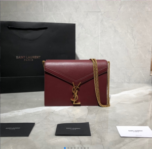 YSL Cassandra Monogram Clasp Bag In Smooth Leather Chain bag 22cm 532750 Wine