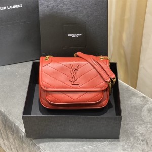 YSL Niki Baby In shiny Red Leather Chain bag 22CM 5330370 6331600