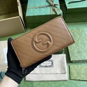 GG Wallet Women's Wallet GG Blondie zip around wallet long wallet card case in camel leather 760312