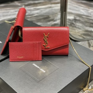 YSL Uptown Chain Wallet In Grain De Poudre Embossed Leather Mini Envelope bag 19CM 6077881 Red