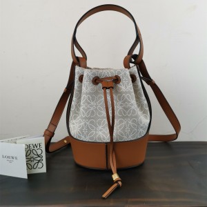 Loewe Small Balloon bag in Anagram jacquard and calfskin Shoulderbag 18cm 209A A710C31X41 Brown