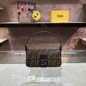 FENDI Brown jacquard FF bag Small Handbag Brown fabric bag 1288F