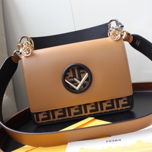 FENDI Kanif Brown Leather Bag Small shoulder bag 25CM 8284M90