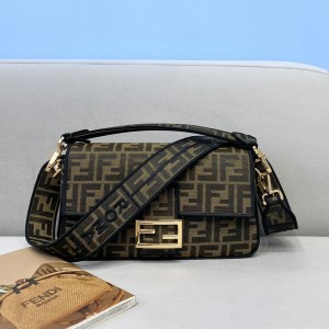 FENDI Baguette Bag Brown Fabric Bag Handbag Shoulder bag 26cm 112358