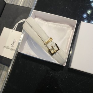YSL Monogram Narrow Belt With Square Buckle In Lacquered Leather Belt 2cm White gold 554465