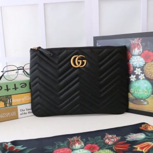 Gucci Handbags GG Marmont leather pouch Black Leather Clutch Bag 525541
