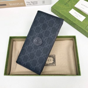 Gucci Wallet GG Supreme Wallet with Interlocking G Long Wallet 672947