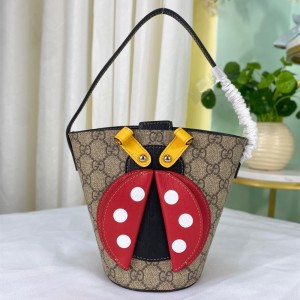 Gucci Handbags GG Children's Mini Tote Bag With 3D ladybug Mini bucket bag Handbag 666277 