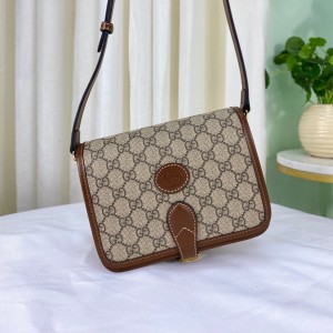 Gucci Handbags GG Mini shoulder bag with Interlocking G Men's Shoulder Bag 671620 Brown