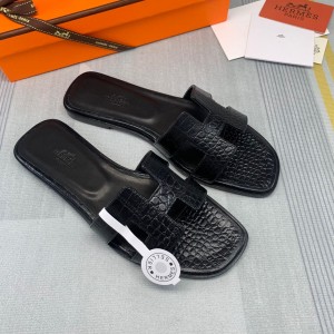 Fashion sandals H Oran sandals Classic Slippers Crocodile pattern H sandals Black H01-21108A-8