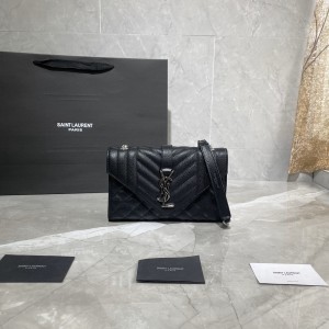 YSL Monogram Envelope Small Bag in Mix Matelasse Grain De Poudre Embossed Leather Chain bag 21cm 600195 528286 black silver